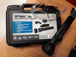 Optimax 365 uv inspection flashlight